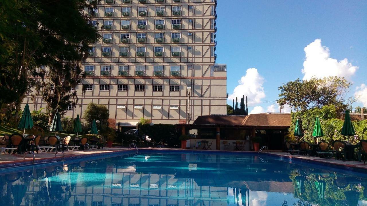 Live Suites Itaipava エクステリア 写真